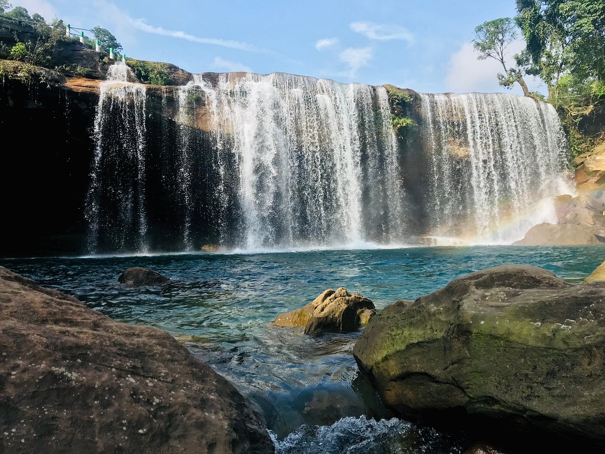 Scenic view of Mawlynnong village in Meghalaya